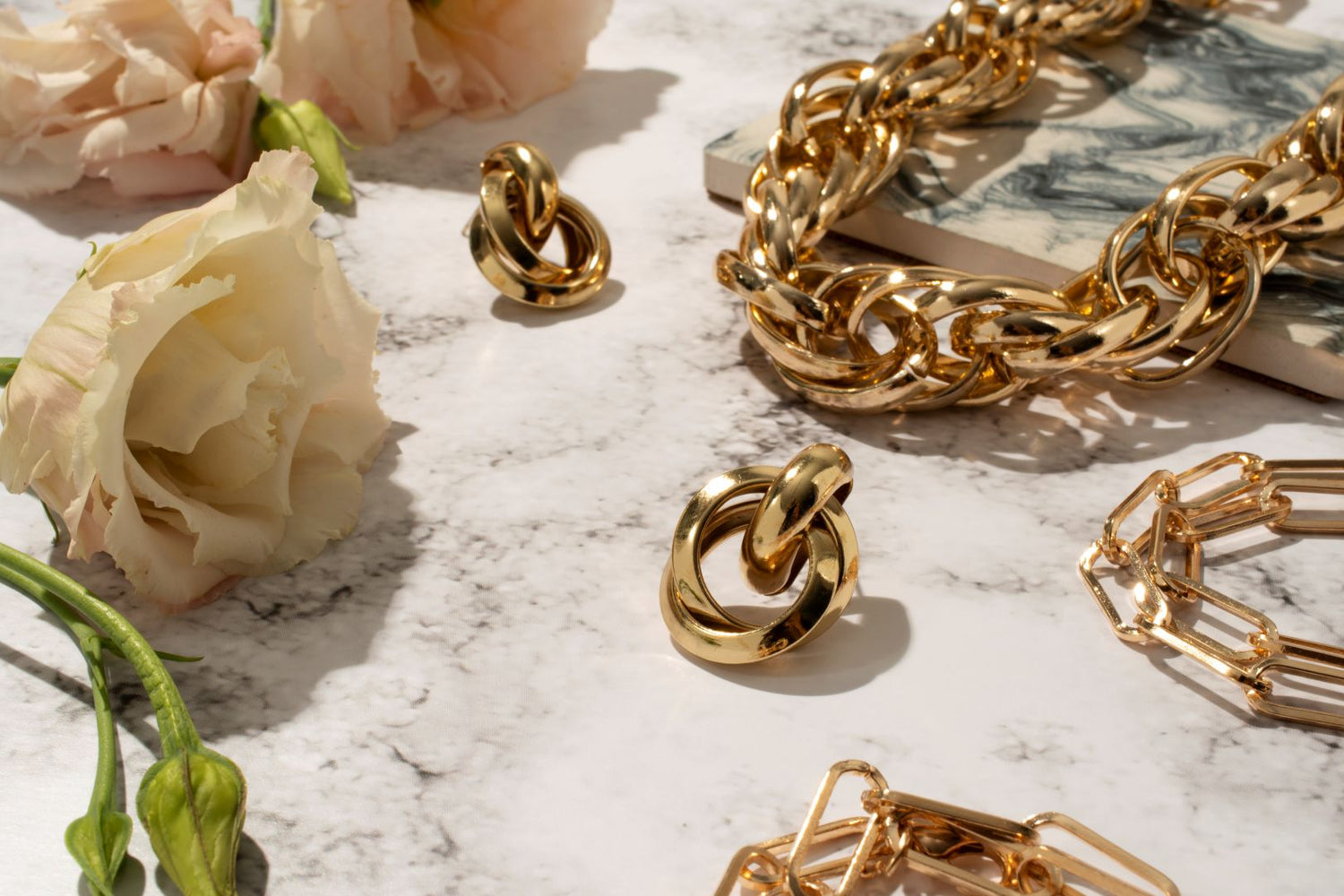 Elegant-Jewellery-Gifts-That-Feel-Luxurious-Without-the-Luxury-Price-Tag Prity Jewellery