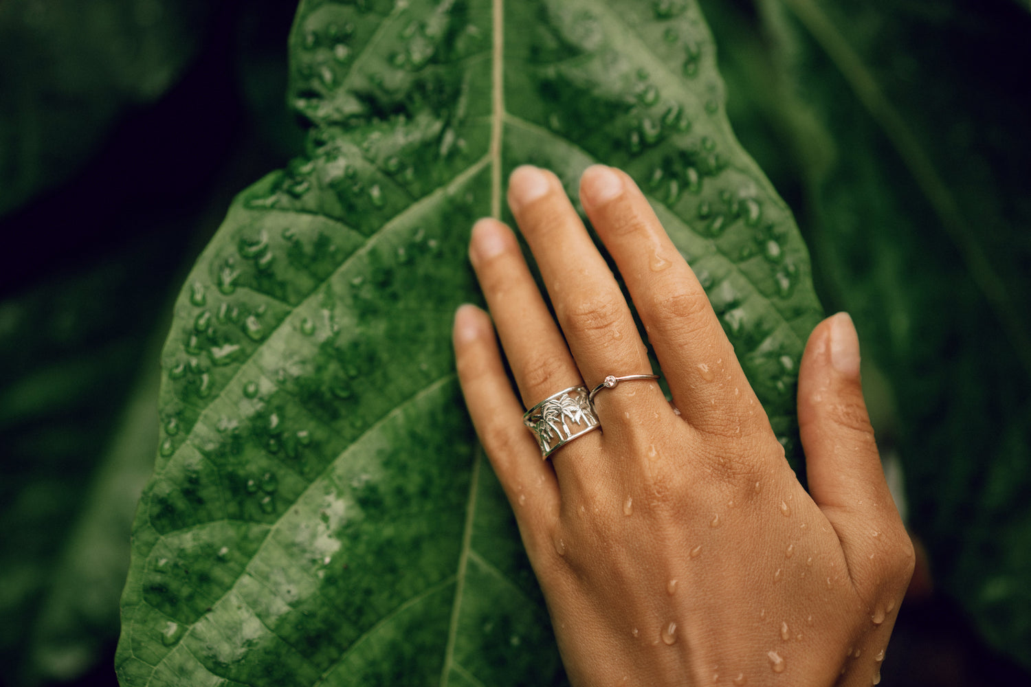 Can-You-Shower-with-Gold-Plated-Jewellery-Here-s-the-Truth Prity Jewellery