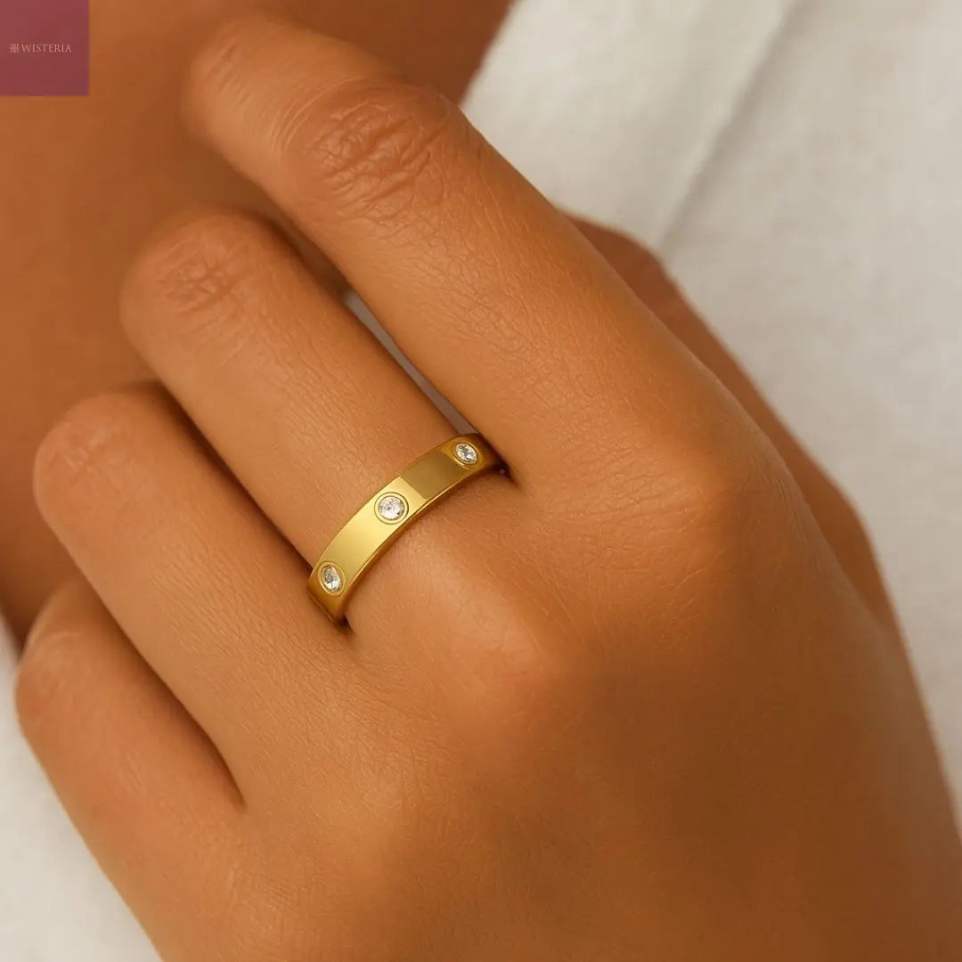 Crystal Stud Band Ring Wisteria