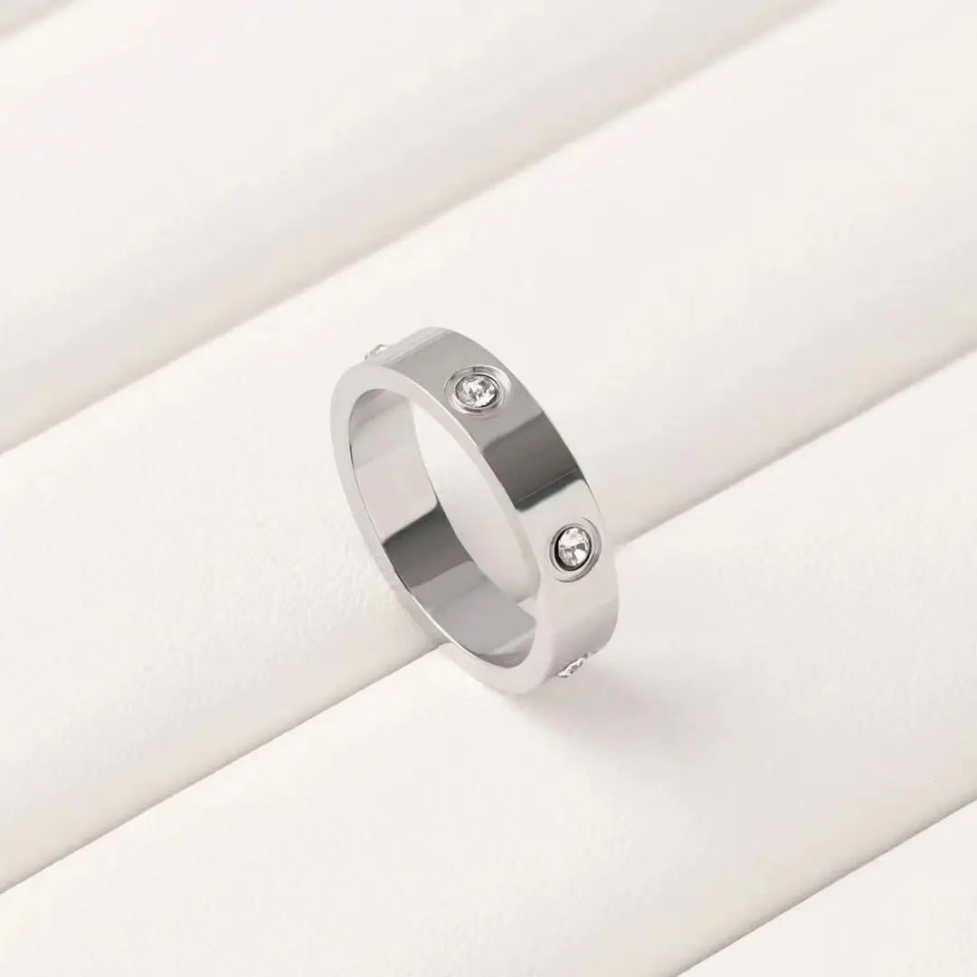 Crystal Stud Band Ring Wisteria