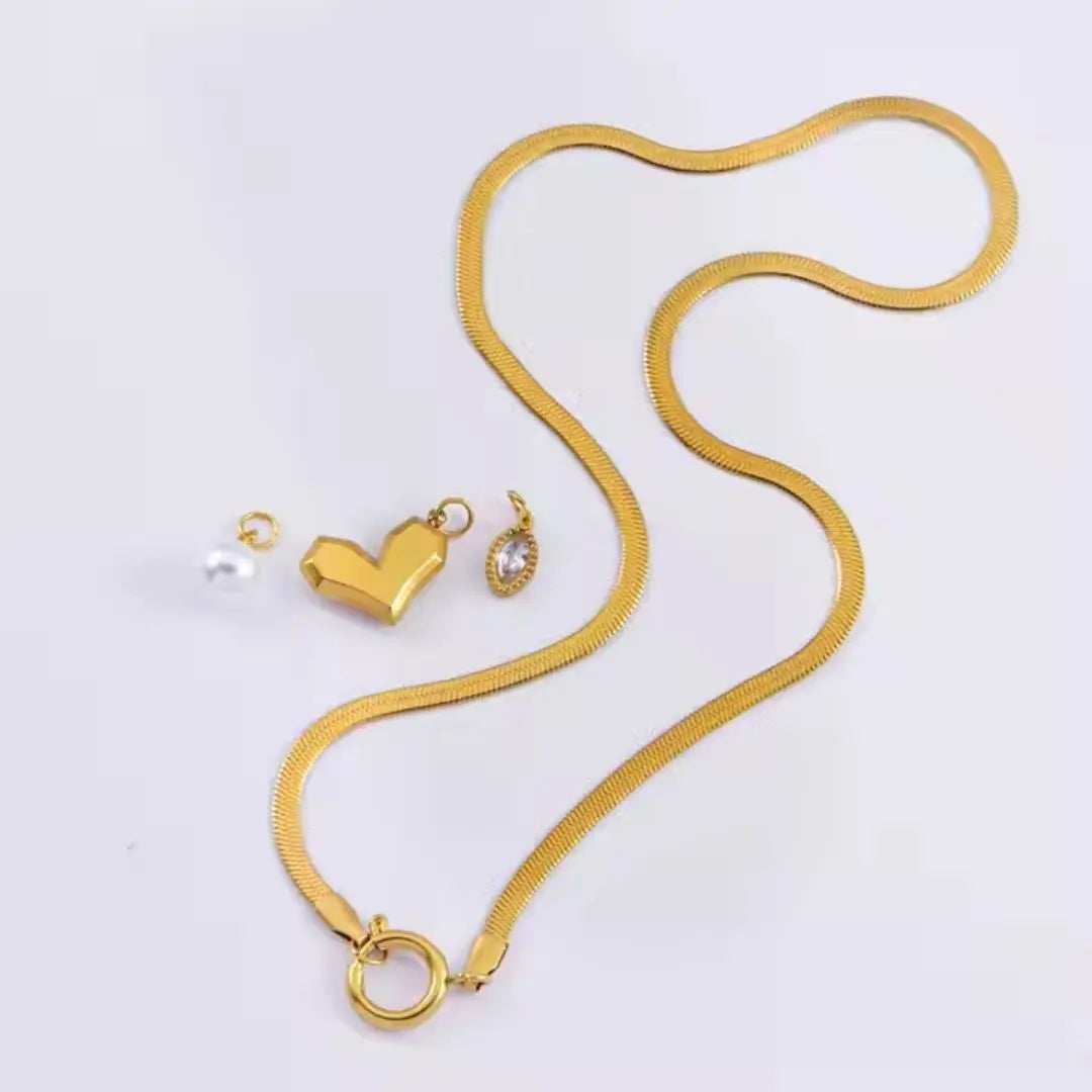 Golden Grace Heart Charm Necklace Wisteria