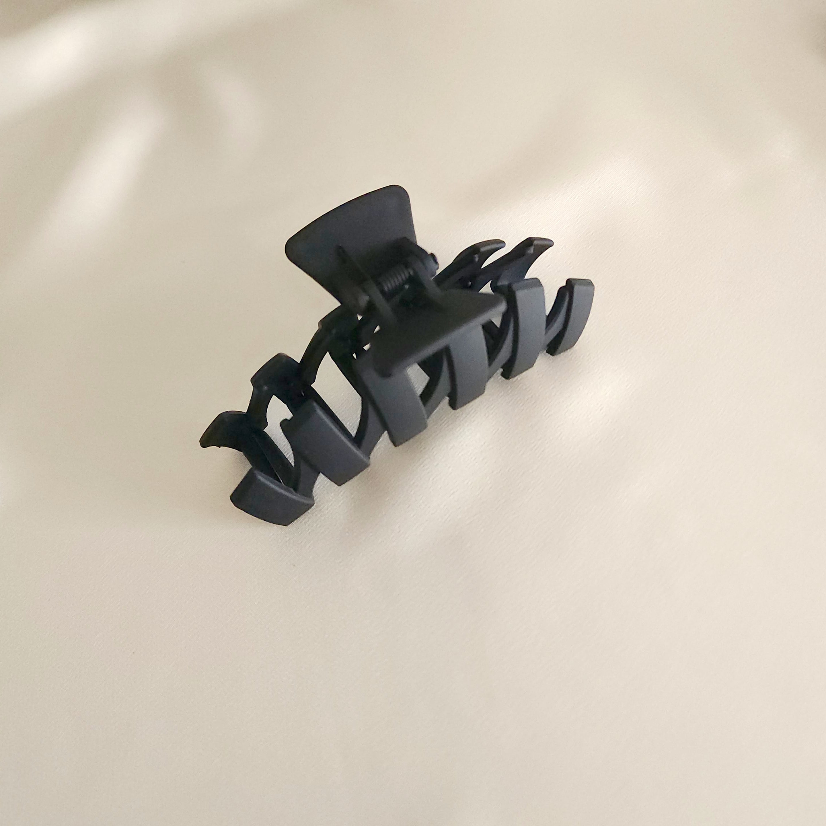 Premium Korean Chain Hair Clips Wisteria