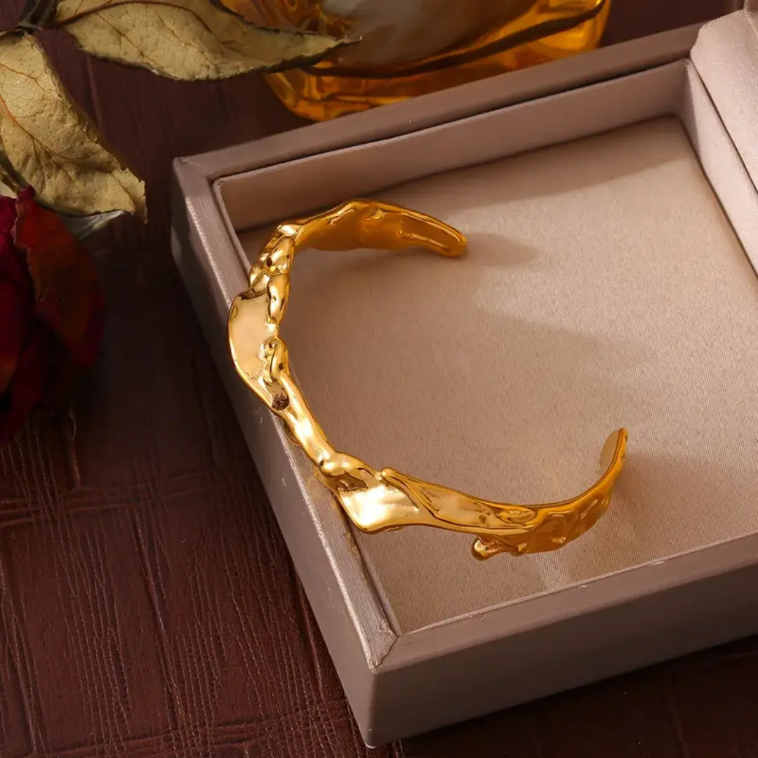 Molten Muse Textured Bangle Bracelet Wisteria