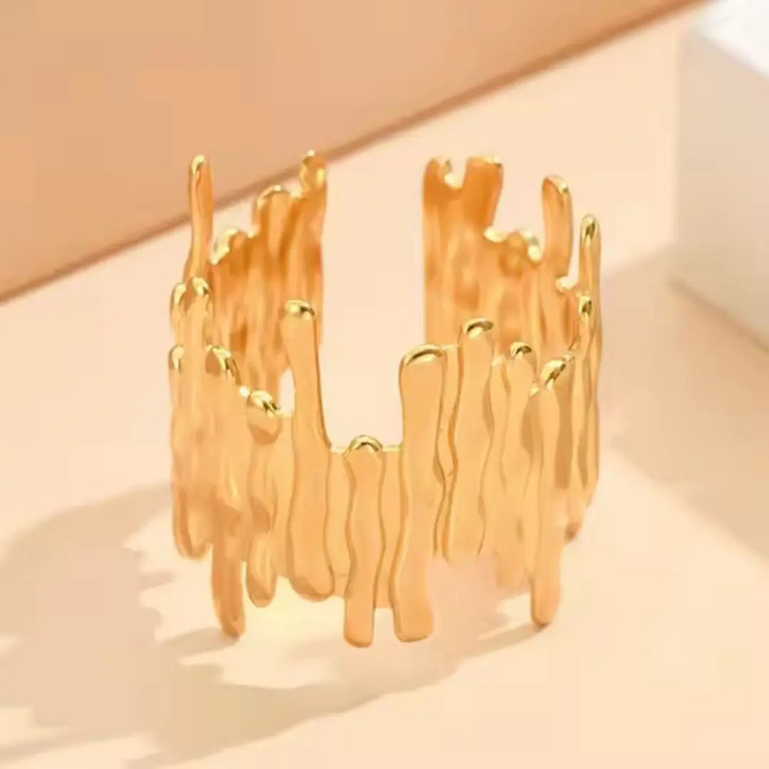 Molten Texture Ring Wisteria