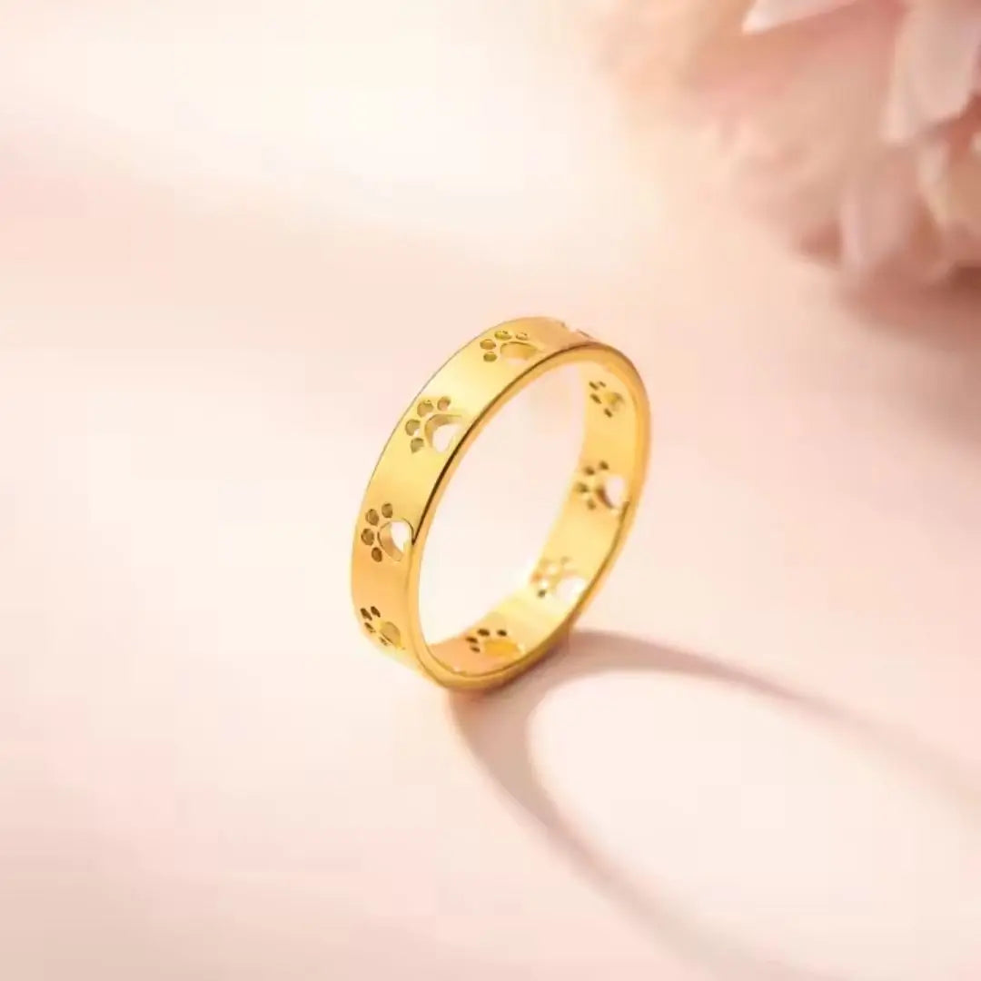 Paw Print Band Ring Wisteria