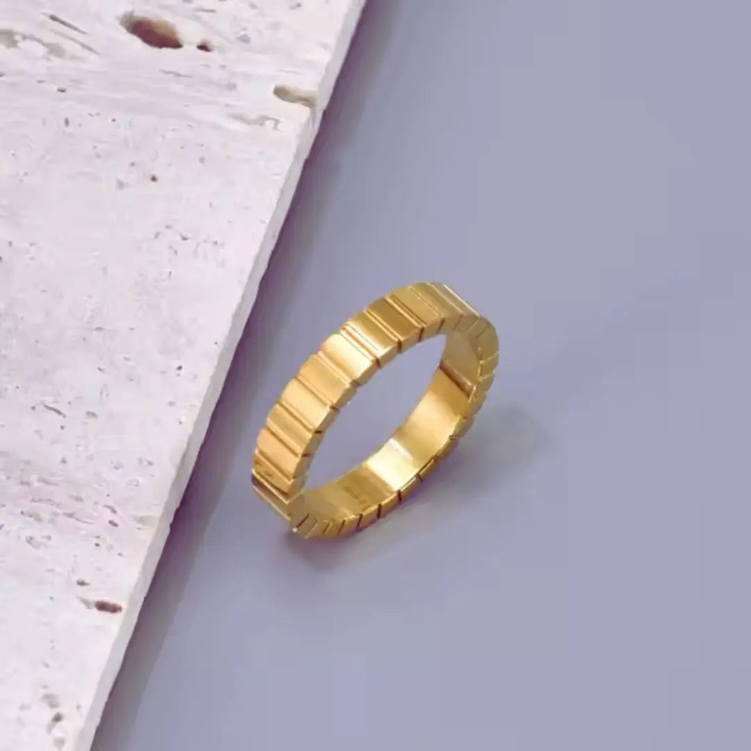 Ridge Band Ring Wisteria