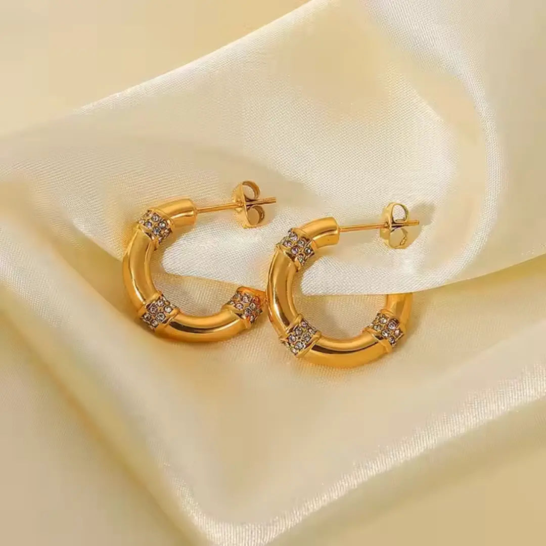 Segmented Sparkle Hoops Wisteria