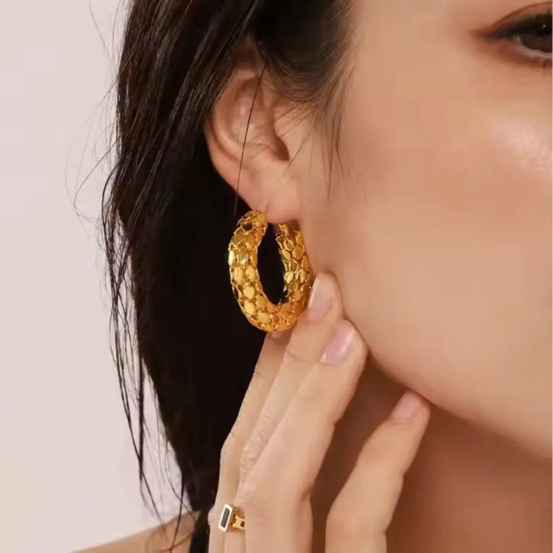 Textured Hive Hoops Wisteria