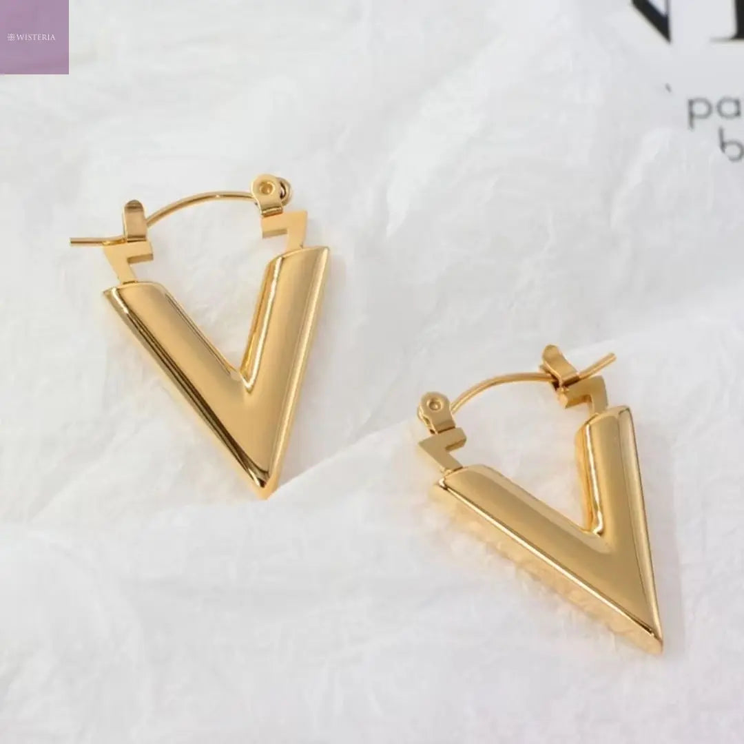 V-Edge Hoop Earrings Wisteria