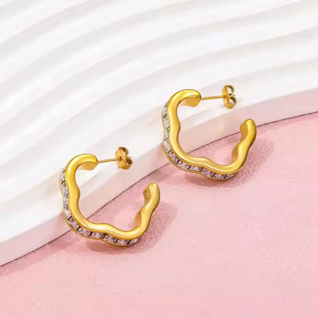 Wave Crystal Hoops Wisteria