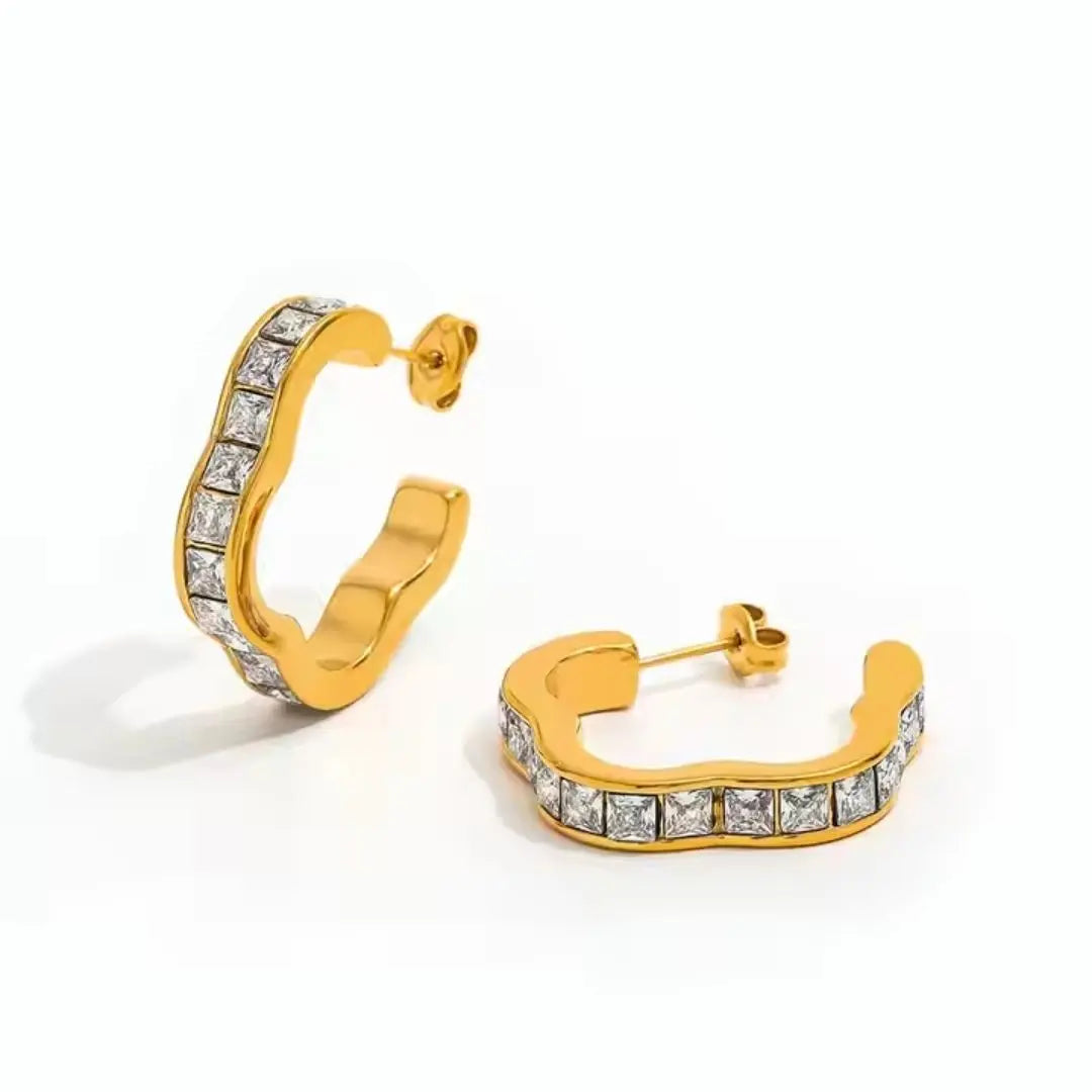 Wave Crystal Hoops Wisteria
