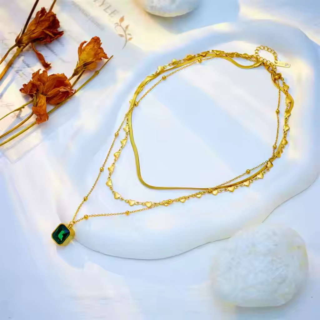 Korean Emerald Gold Necklace