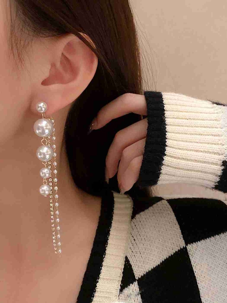 Pearl Dangle Earrings with Sparkling Crystal Stone Tassels