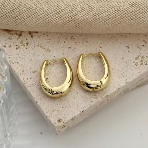 Temperament Huggie Earrings