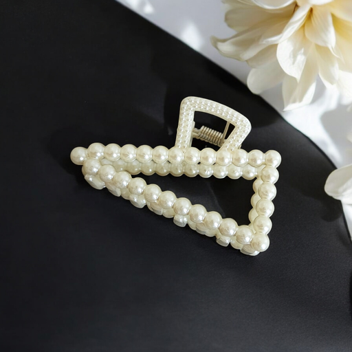 [CL-191-72-Whi] Korean Triangle Faux Pearl Hair Clip