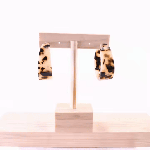 [ER-241-122-Bla] Stylish Retro Acrylic Amber Hoop Earrings