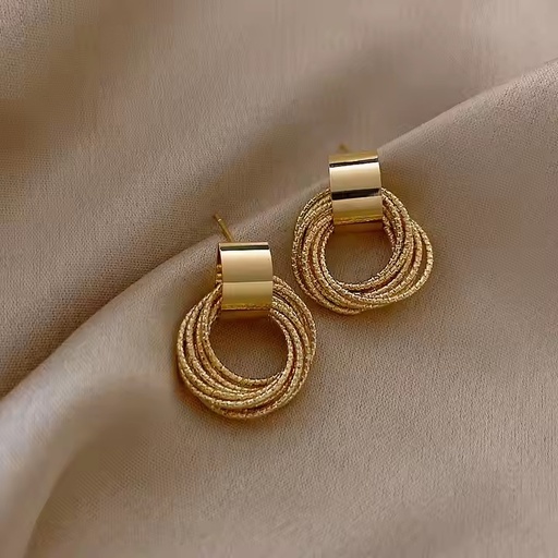 [ER-240-121-Gol] Elegant Retro Gold Circular Pendant Drop Earrings