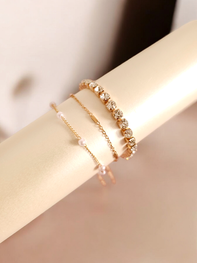 [BR-413-294-Gol] Luxe Trio: Rhinestone, Pearl, & Chain Bracelet Set 