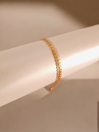 [BR-369-250-Gol] Verdant Elegance Bracelet with Leaf Motif