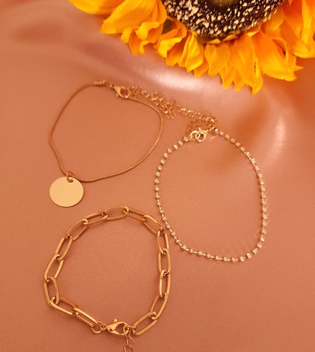 [BR-433-314-Gol] Timeless Allure: Vintage Round Pendant Bracelet Trio